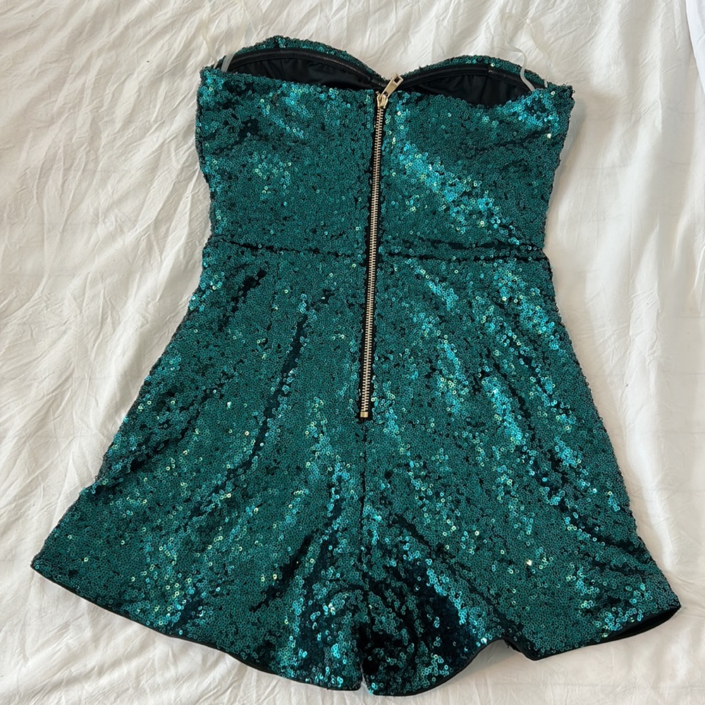 Romper - Picture 3 of 4